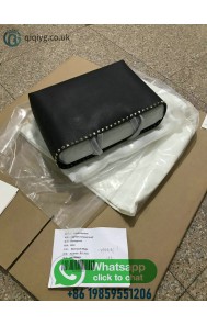 qiqiyg.com – 2025 Wholesale Fashion Dropshipping | Fashion shoes, Dresses & Luxury Bags YGUK107